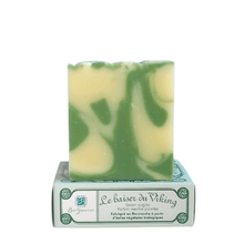 Charger l'image dans la galerie, Savon "Le baiser du Viking" à la Menthe poivrée 100g